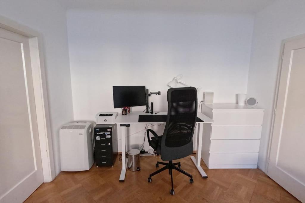 Vienna: Cozy 2-Room Apt. Extérieur photo